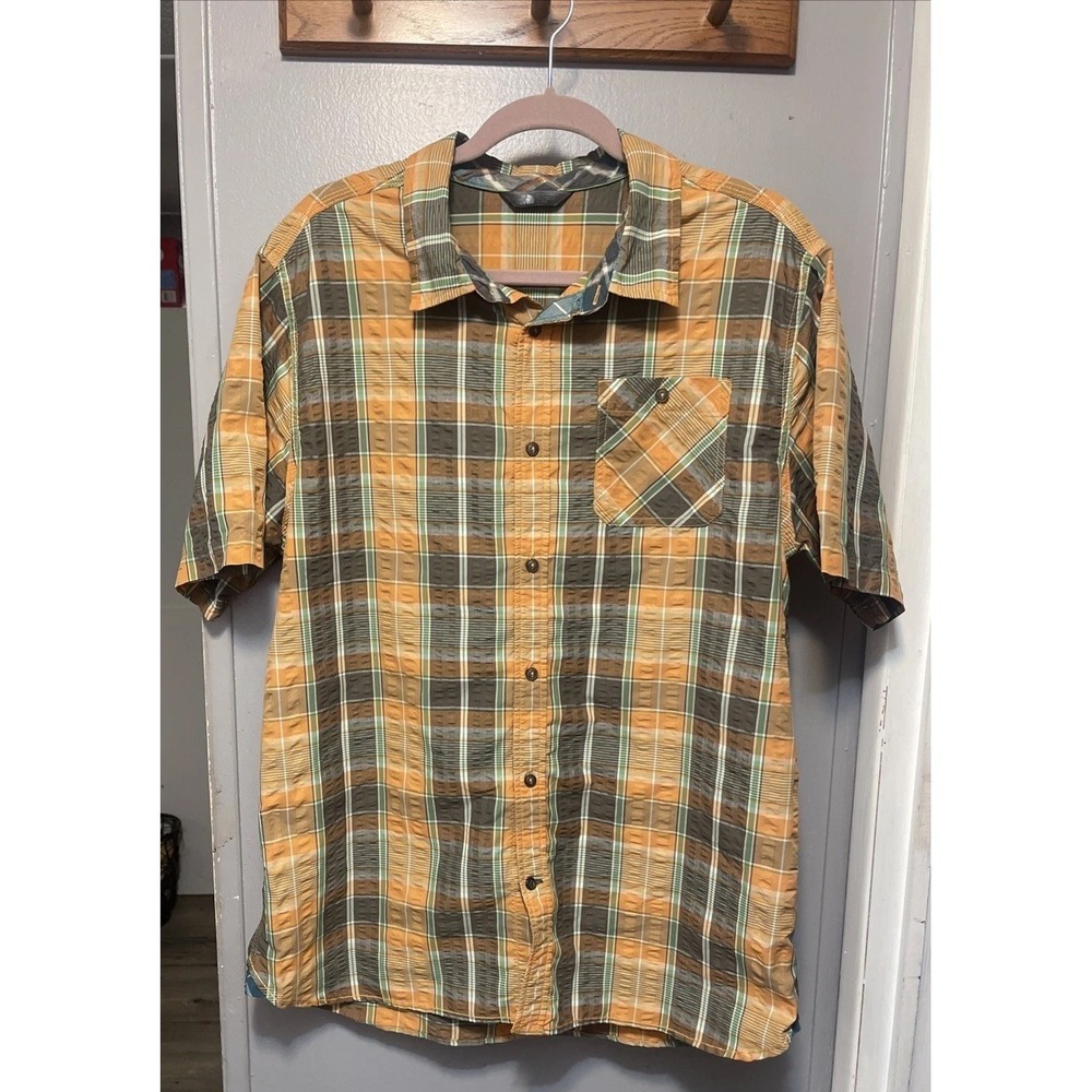 The North Face Men's Short Sleeved Plaid Button Up Shirt With Pocket XL yellow